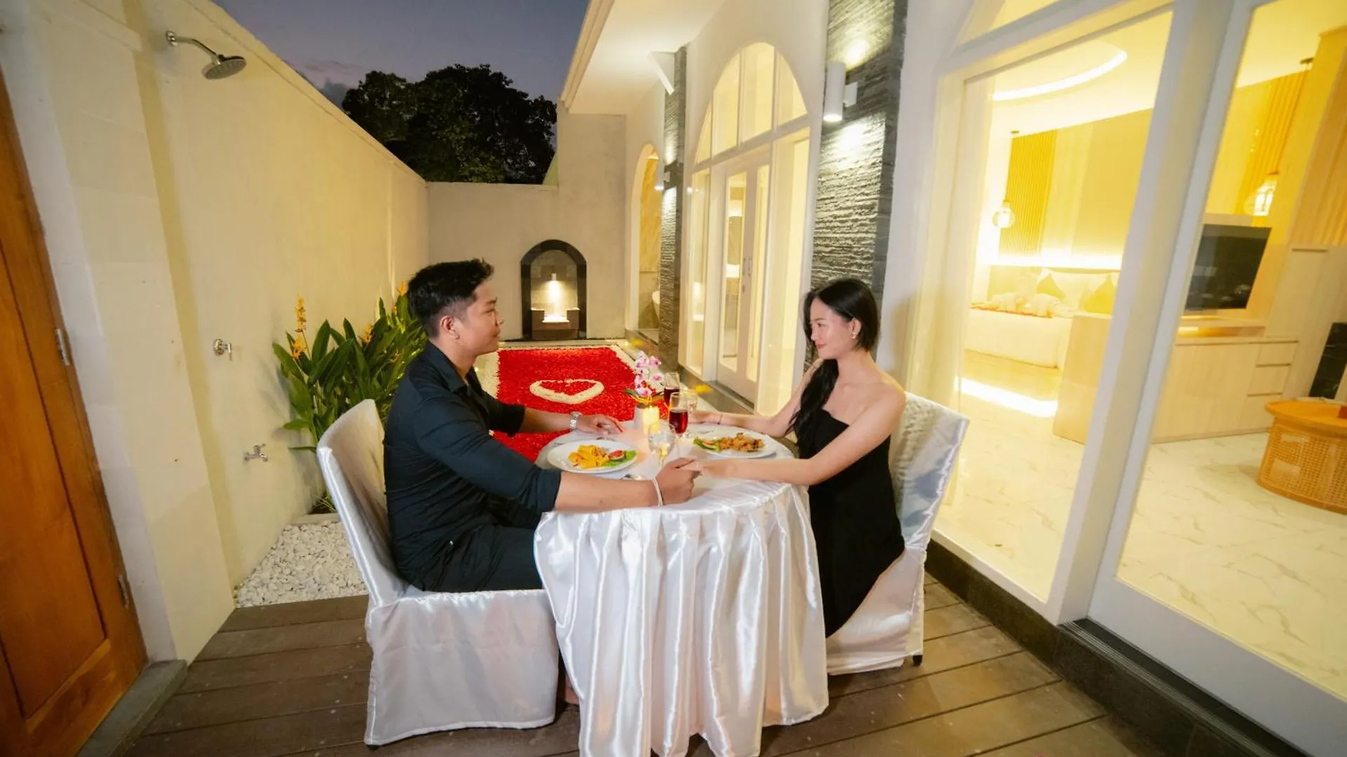 Kubu Bali Suite Seminyak Керобокан База отдыха