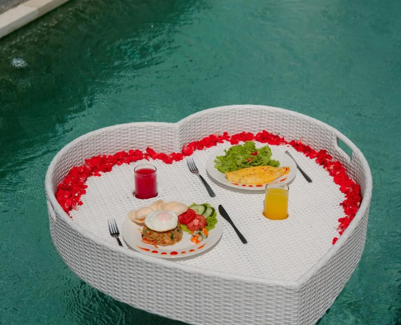 Kubu Bali Suite Seminyak Керобокан 3*,  Индонезия